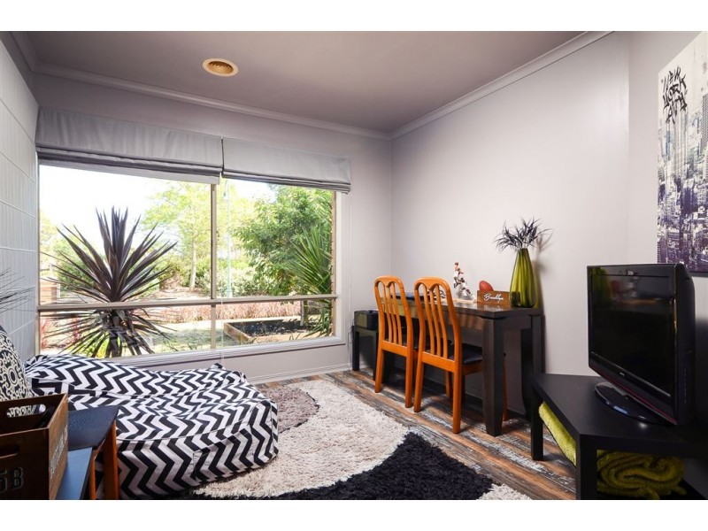 12 Kershaw Drive, Narre Warren South VIC 3805