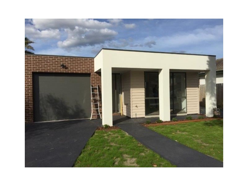9A McAlister Street, Frankston VIC 3199