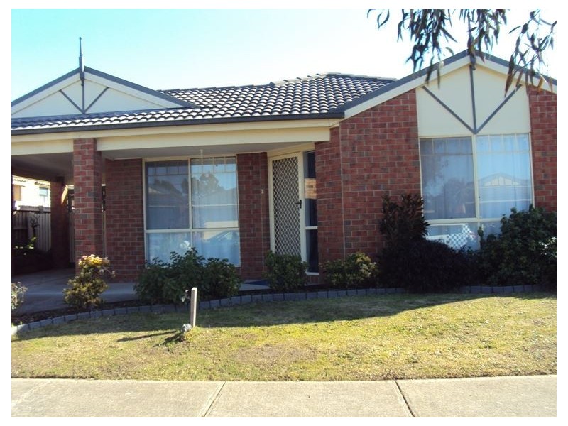 3 Stephellen Way, Cranbourne West VIC 3977