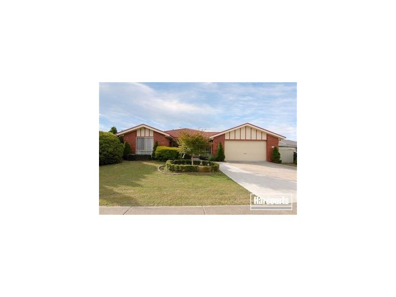 61 The Promenade, Narre Warren South VIC 3805