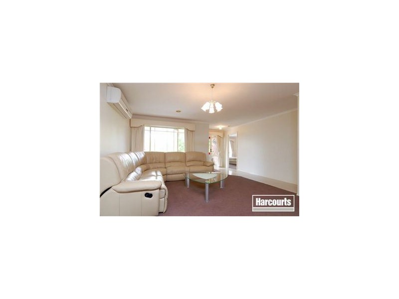 61 The Promenade, Narre Warren South VIC 3805
