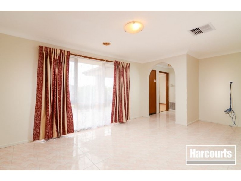 1 Erin Court, Hampton Park VIC 3976