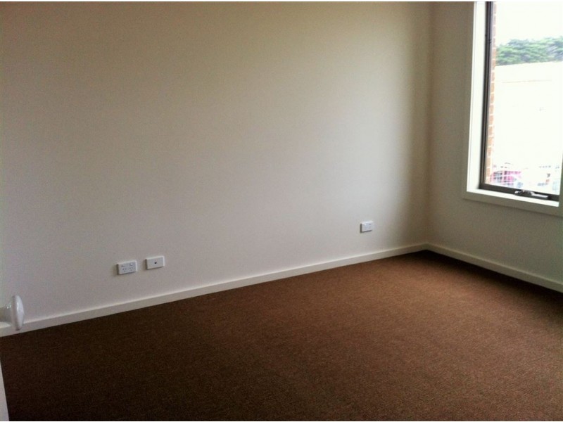 126 Sabel Drive, Cranbourne North VIC 3977