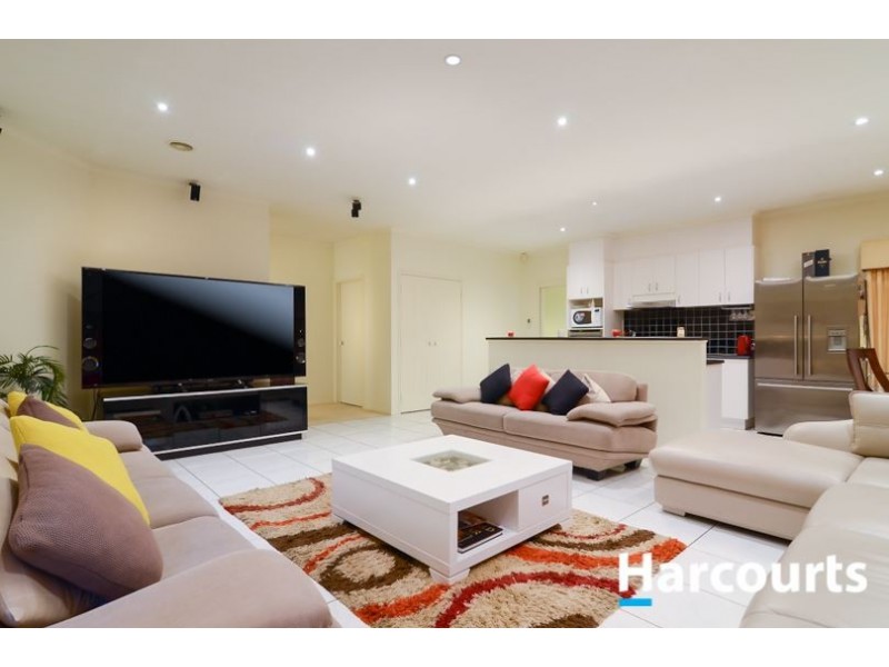 17 Haydn Place, Narre Warren South VIC 3805