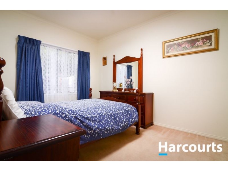 17 Haydn Place, Narre Warren South VIC 3805