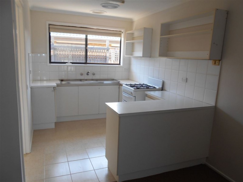 3/7 Alexander Street, Cranbourne VIC 3977