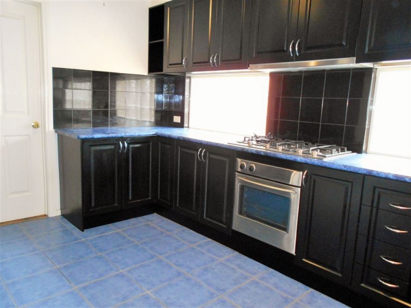 19 Innes Court, Berwick VIC 3806