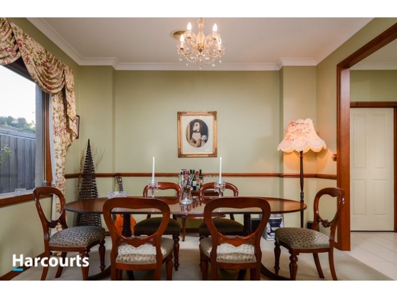 11 The Promenade, Narre Warren South VIC 3805