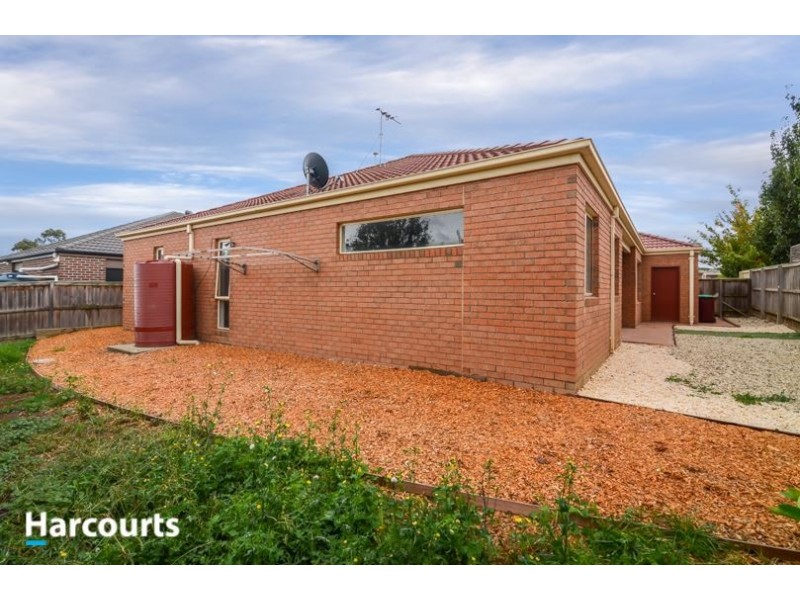 16 Misty Close, Berwick VIC 3806