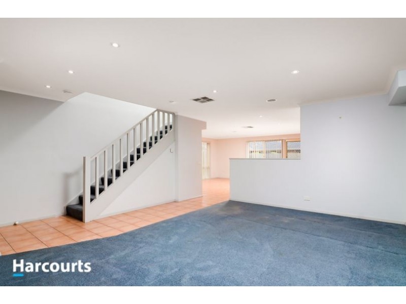 4 Provence Place, Narre Warren South VIC 3805