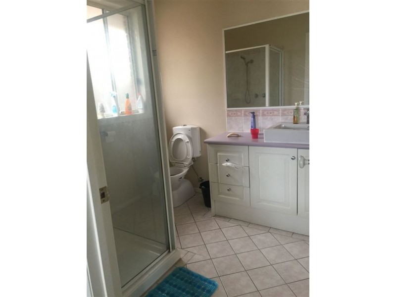 22 Hampshire Drive, Narre Warren South VIC 3805