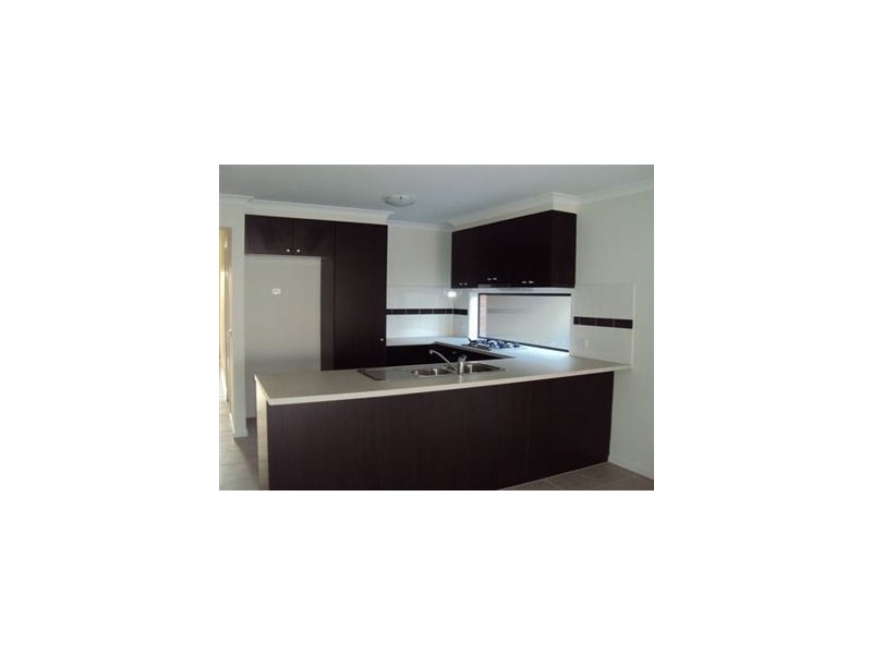 17 Bavaria Lane, Pakenham VIC 3810