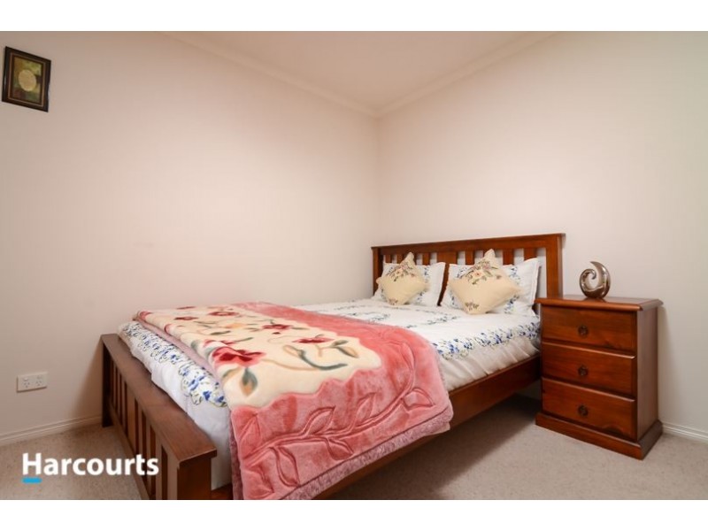 37 Bella Crescent, Hallam VIC 3803