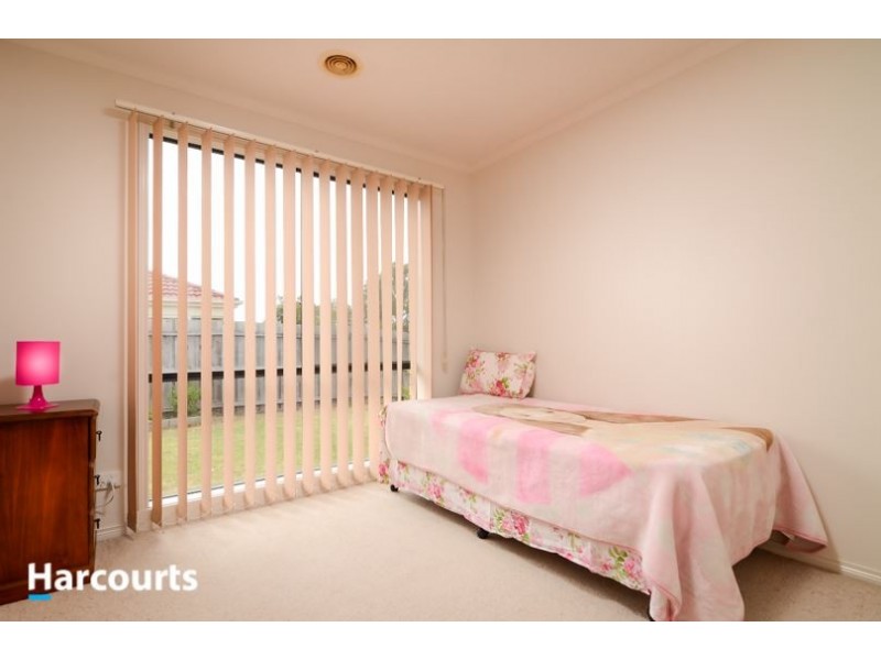 37 Bella Crescent, Hallam VIC 3803