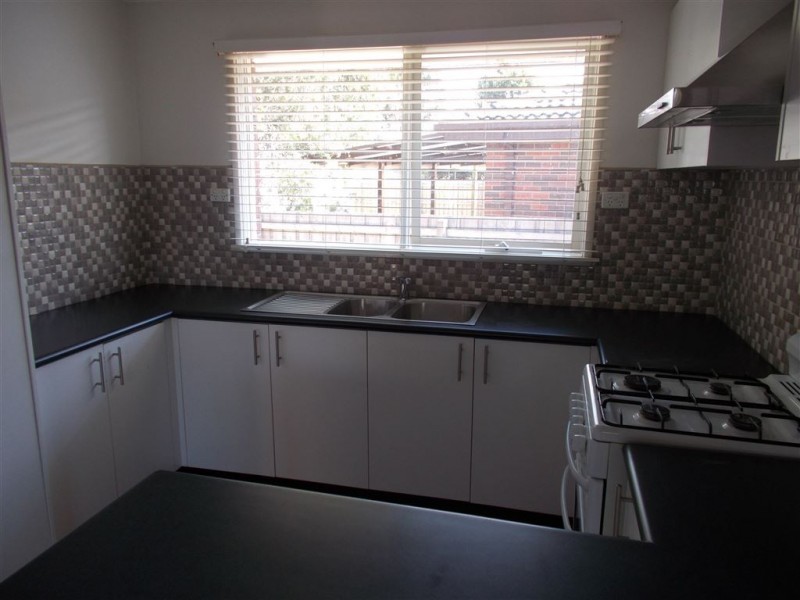 85 Valley Fair Drive, Narre Warren VIC 3805