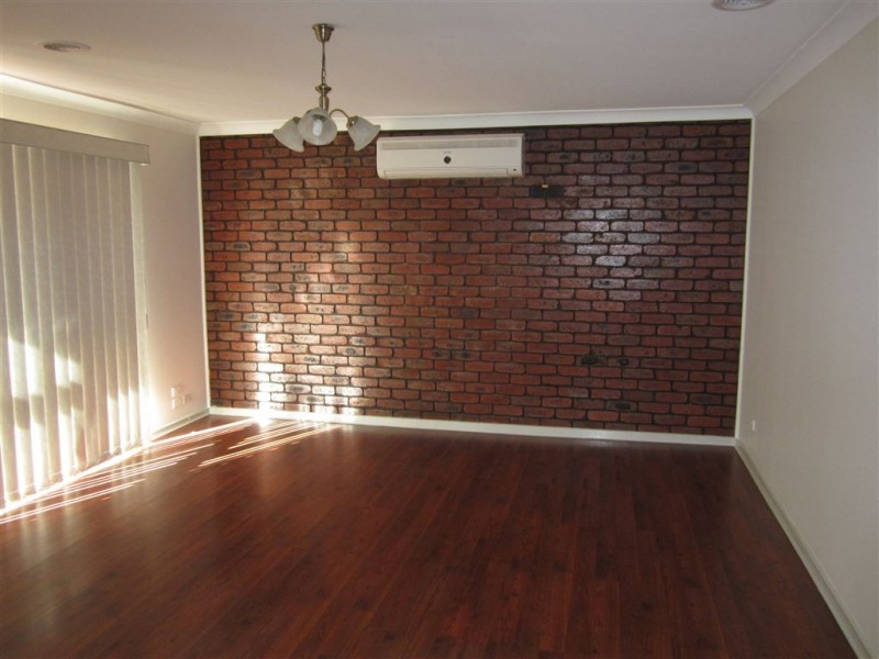 85 Valley Fair Drive, Narre Warren VIC 3805