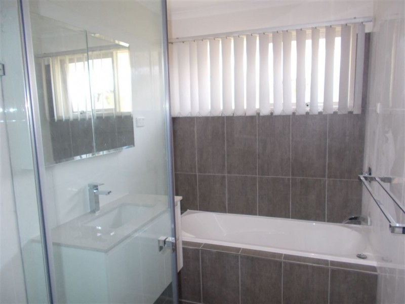 85 Valley Fair Drive, Narre Warren VIC 3805