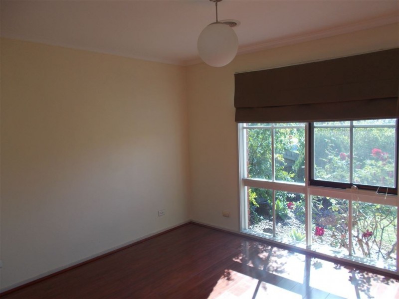 85 Valley Fair Drive, Narre Warren VIC 3805