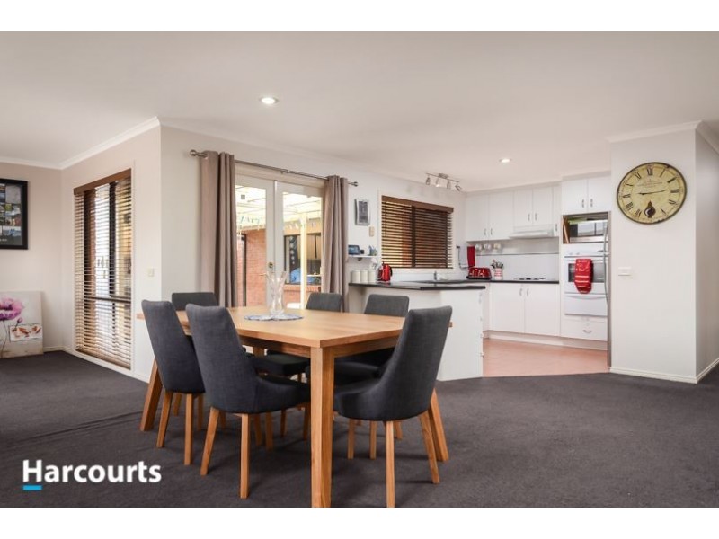 5 Somerset Court, Narre Warren South VIC 3805