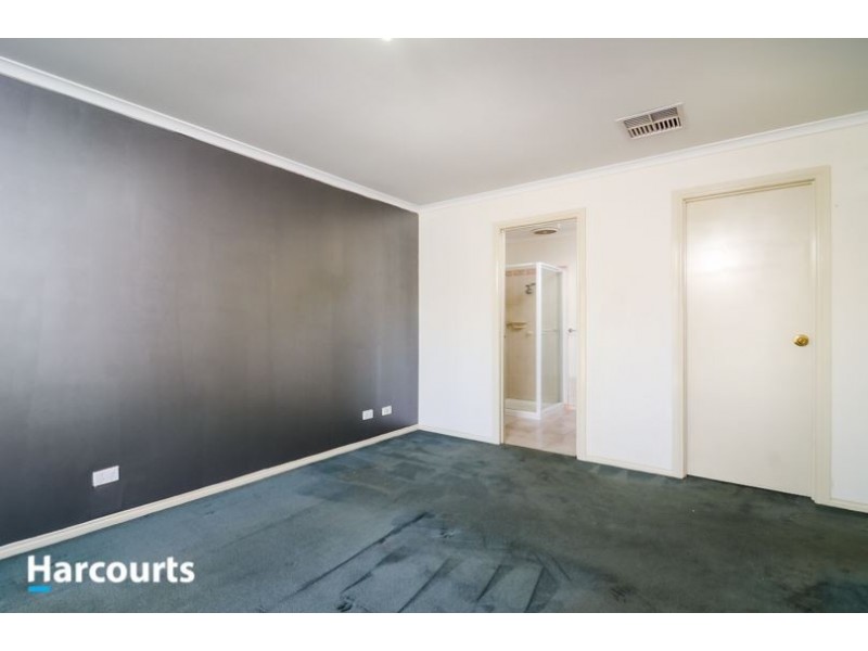 4 River Terrace, Hallam VIC 3803