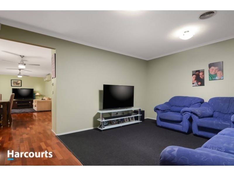 22 Haydn Place, Narre Warren South VIC 3805