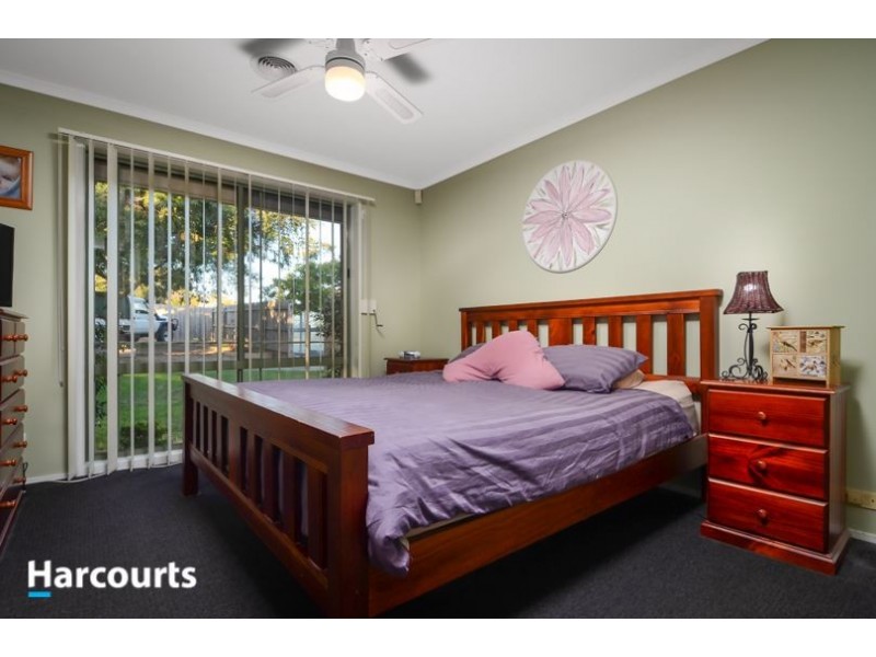 22 Haydn Place, Narre Warren South VIC 3805