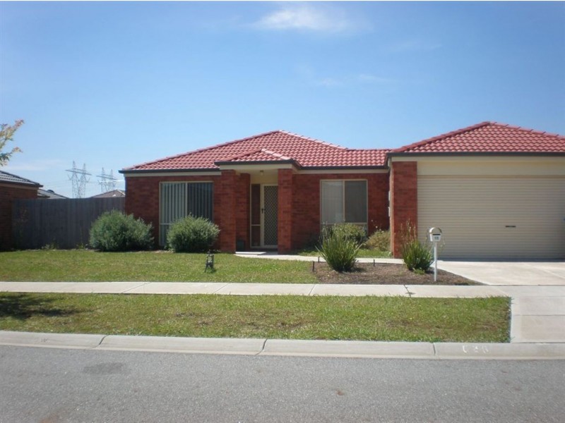 10 Orion Avenue, Cranbourne VIC 3977