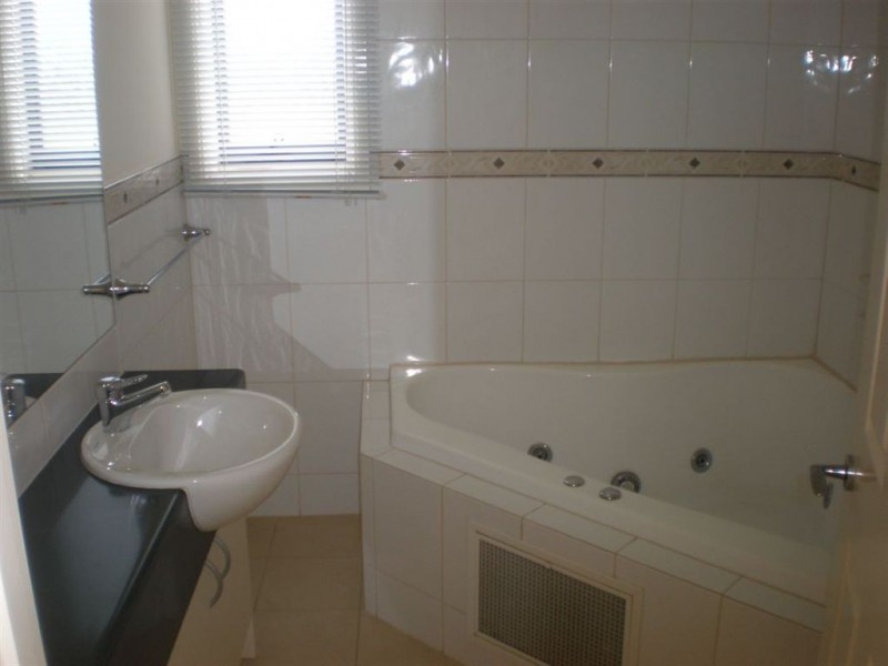 6/18-26 Marlesford Crescent, Berwick VIC 3806