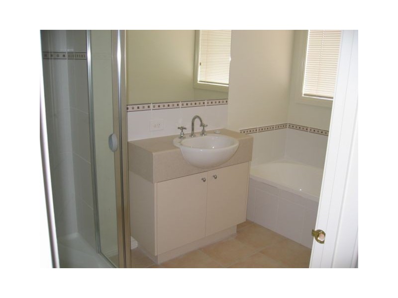 15 Provence Place, Narre Warren South VIC 3805