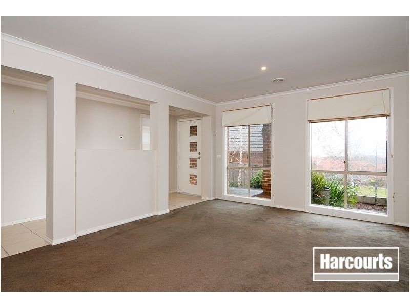 13 Ellesse Way, Berwick VIC 3806