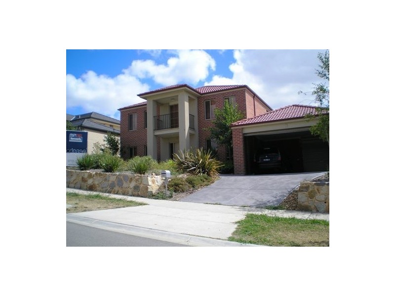 4 Lincoln Avenue, Berwick VIC 3806