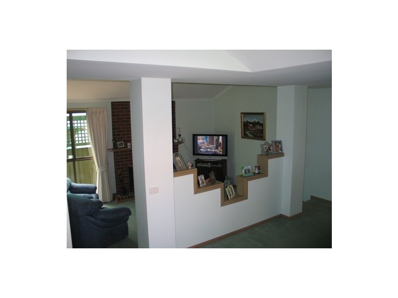 11 Baringa Park Drive, Narre Warren South VIC 3805