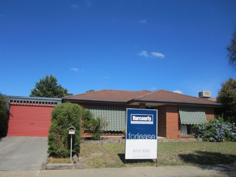 53 Toirram Crescent, Cranbourne VIC 3977