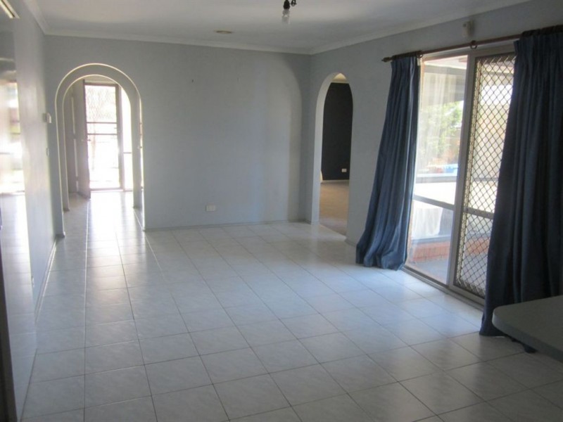 53 Toirram Crescent, Cranbourne VIC 3977