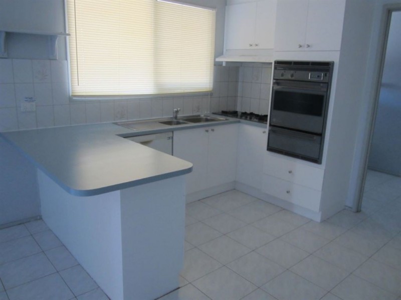 53 Toirram Crescent, Cranbourne VIC 3977