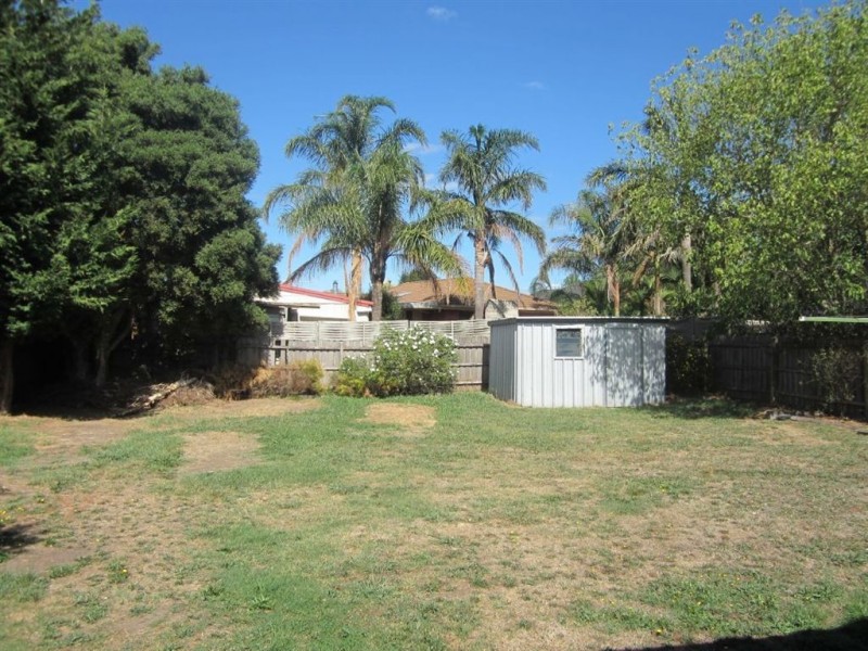 53 Toirram Crescent, Cranbourne VIC 3977