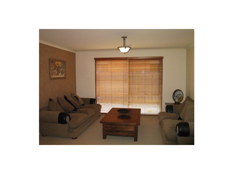 15 Teesdale Court, Narre Warren South VIC 3805