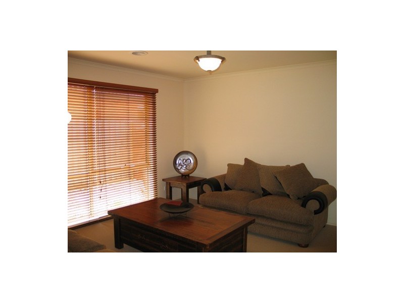 15 Teesdale Court, Narre Warren South VIC 3805