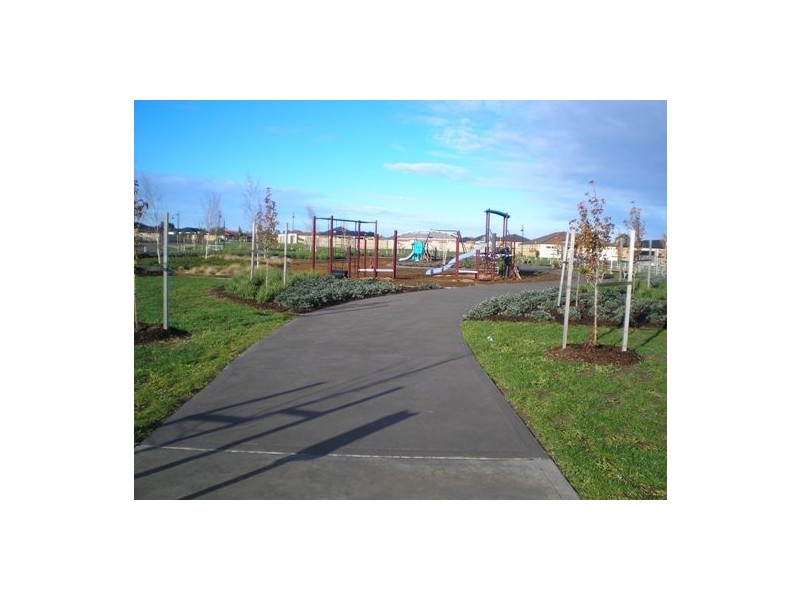 5 Hydra Street, Cranbourne VIC 3977