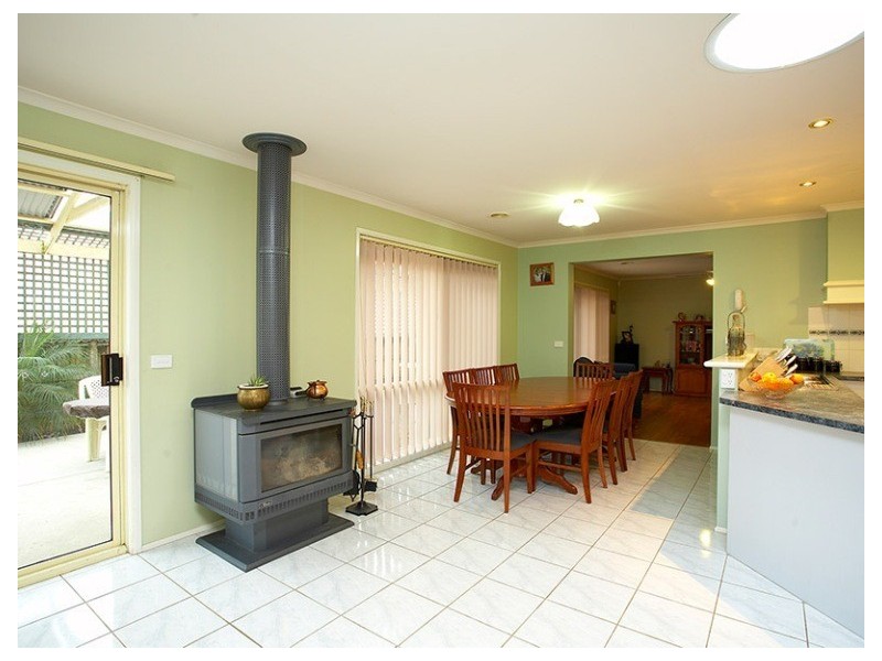 9 Somerset Court, Narre Warren South VIC 3805