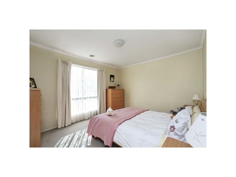 21 The Avenue, Narre Warren South VIC 3805