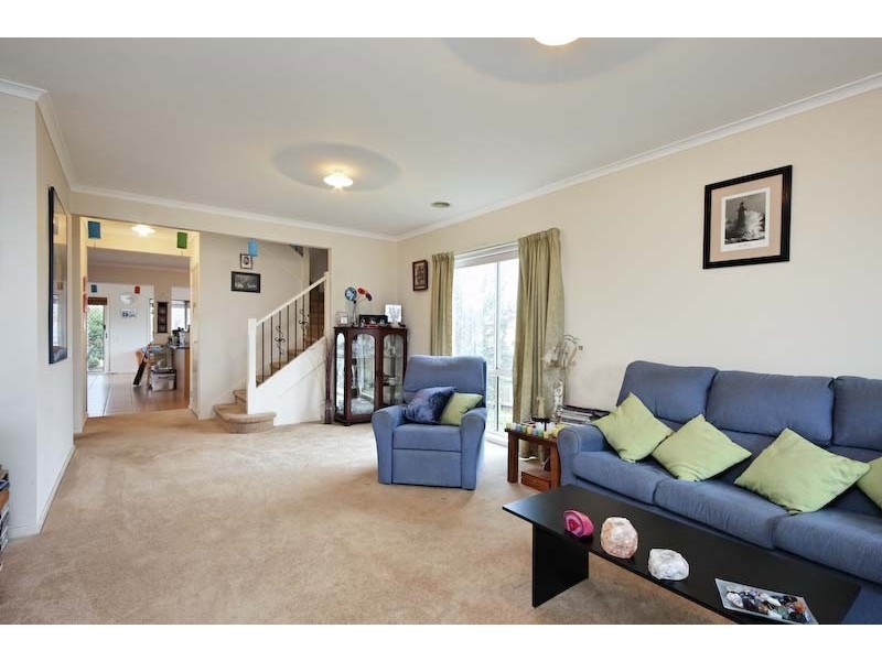 8 Nottingham Close, Narre Warren South VIC 3805