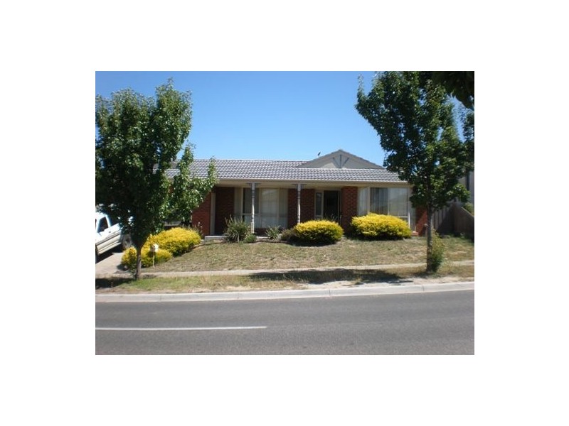 65 The Boulevard, Narre Warren South VIC 3805