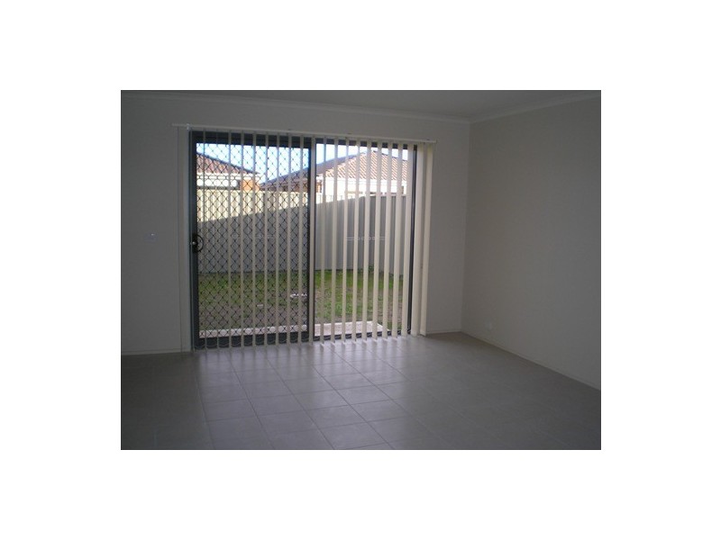 11 Tyndall Street, Cranbourne VIC 3977