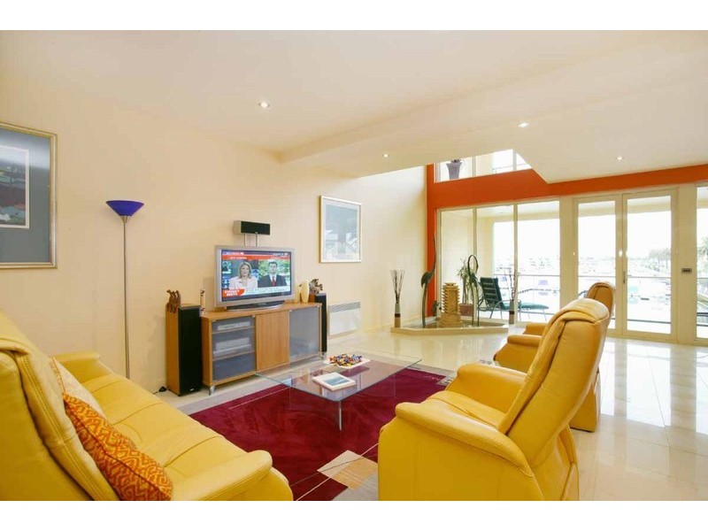 5 South Seas Place, Patterson Lakes VIC 3197