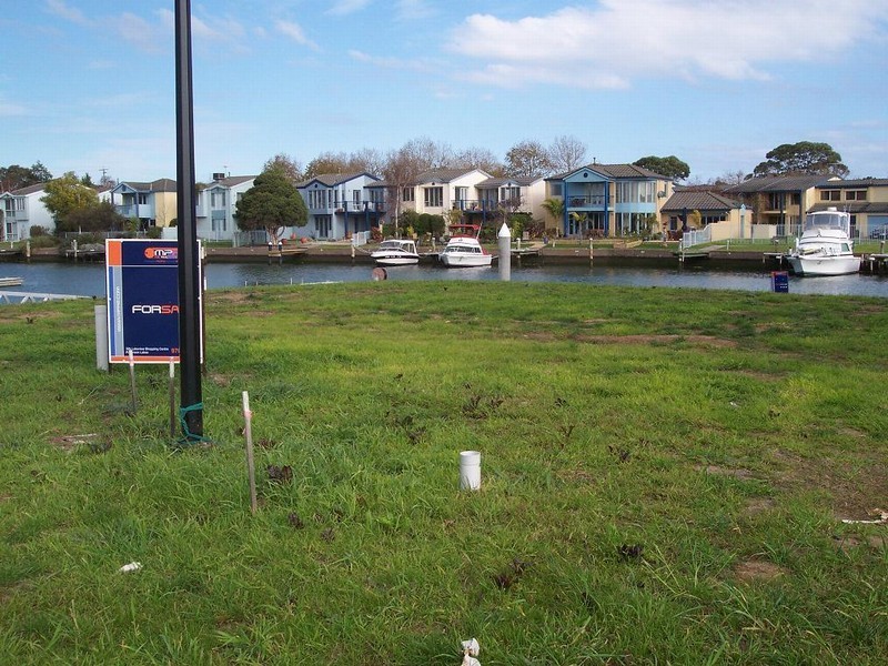 Lot 1169 Pier One Drive, Patterson Lakes VIC 3197