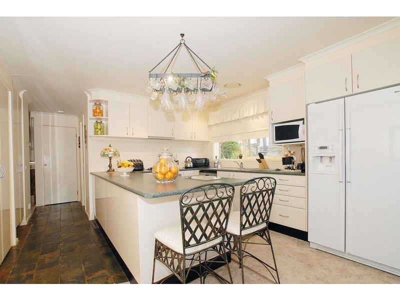 8 Grevillea Court, Patterson Lakes VIC 3197