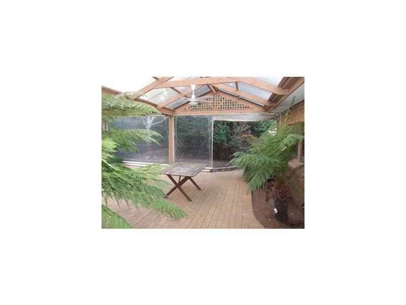 5 Union Avenue, Pakenham VIC 3810