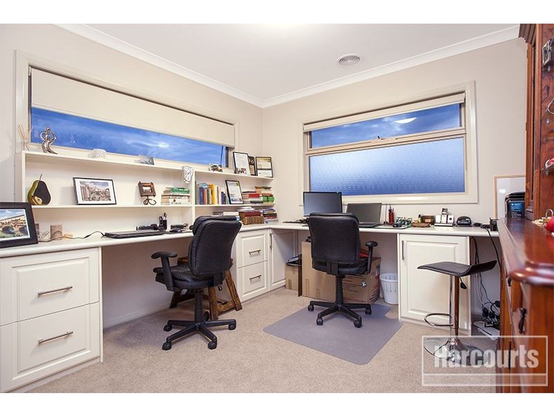 26 The Circuit, Pakenham VIC 3810