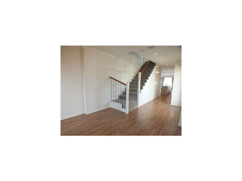 23 Kilburn Place, Pakenham VIC 3810